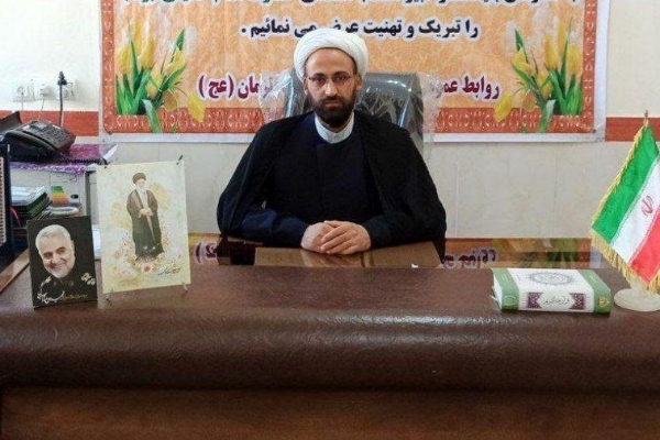 سردار شهید حاج قاسم سلیمانی الگوی بصیرت برای مردم است