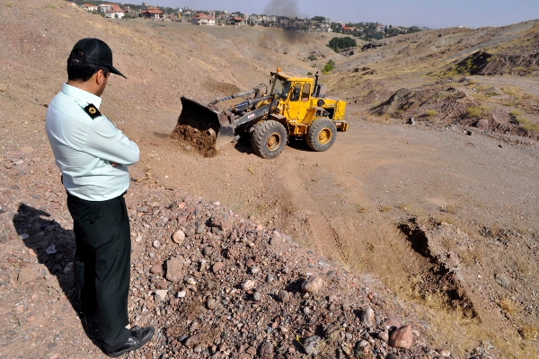 کشف ۲ فقره زمین خواری و رفع تصرف اموال بیت المال در شهرستان