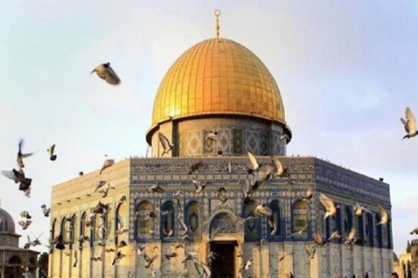 آحارونوت: تشکیلات خودگردان تلاش می‌کند تا ۲۰۳۰ قدس را پایتخت فلسطین کند