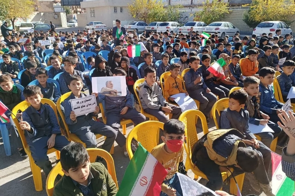 اجتماع فرزندان حاج قاسم در سرپل ذهاب برگزار شد