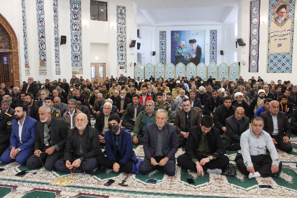 آمادگی مومنین برای حضور در میعادگاه عاشقان در روز آدینه