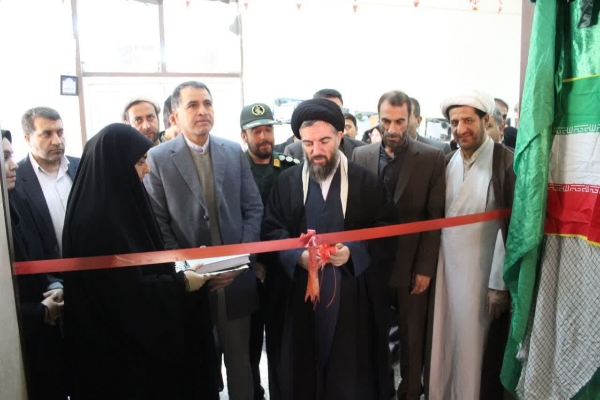 نمایشگاه مدرسه‌انقلاب‌اسلامی درسومین روز از دهه‌فجردرشهرستان سرپل‌ذهاب افتتاح شد