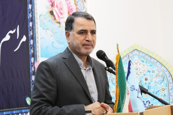 بسیج لشکر مخلص خدا و مدافع آرمان های انقلاب و اسلام است