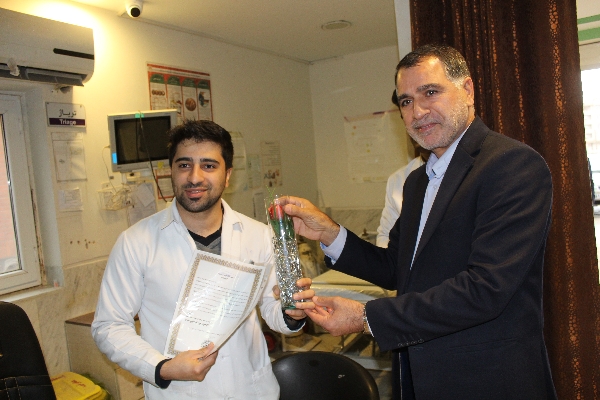 دیدار فرماندار سرپل ذهاب با پرستاران بیمارستان شهدا بمناسبت گرامیداشت روز پرستار