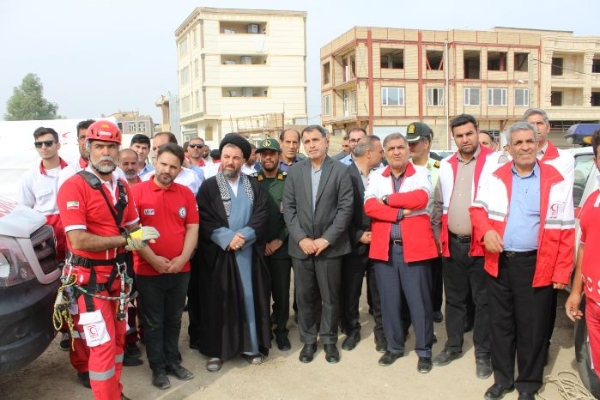 برگزاری مانور ایمنی و زلزله به مناسبت ٢١ آبان سالروز زلزله دلخراش سرپلذهاب