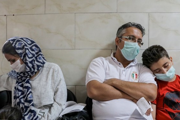 جولان آنفلوآنزا در ایران؛ ماسک زدن در محیط شلوغ را جدی بگیرید!