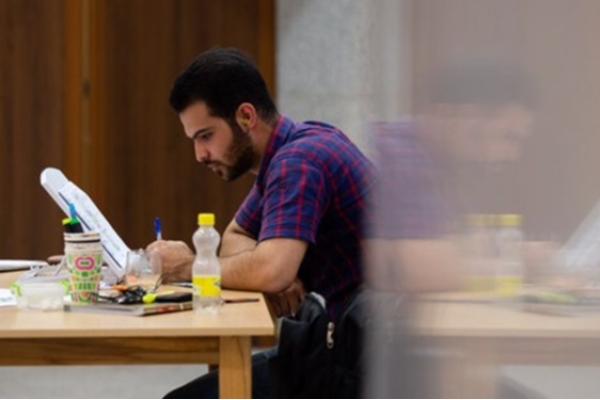 ابهام در سهم دانش‌آموزان محروم از رتبه‌های برتر کنکور