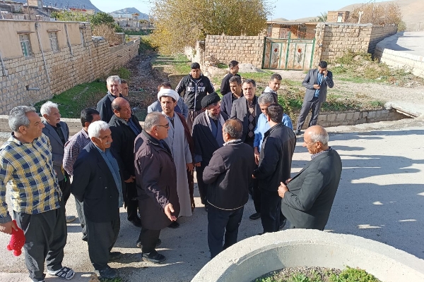 بازدید امام جمعه و فرماندار از مناطق روستایی شهرستان
