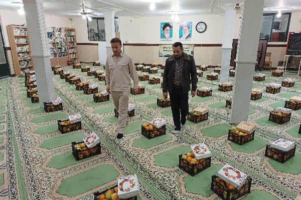 توزیع یک هزار و ۸۰۰ بسته خوراکی در بین نیازمندان شهرستان به مناسبت شب یلدا با شعار یلدای مهدوی