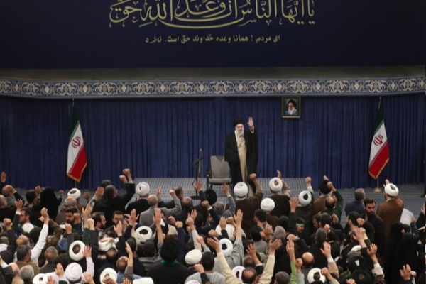 تصمیم‌گیران به هیچ وجه ملاحظه خواسته‌ها و مواضع آمریکا و صهیونیست‌ها را نکنند/ از مقاومت حمایت می‌کنیم