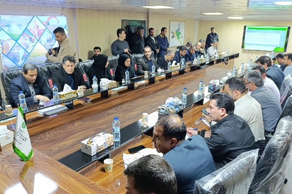 کار گروه بررسی مسائل و مشکلات طرح سامانه گرمسیری در سرپل‌ذهاب