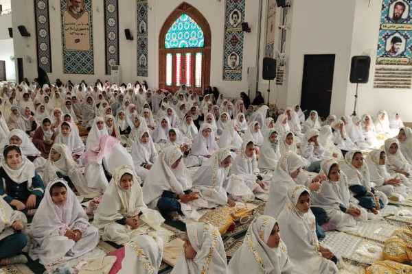 آیین جشن تکلیف دختران در سرپل‌ذهاب برگزار شد