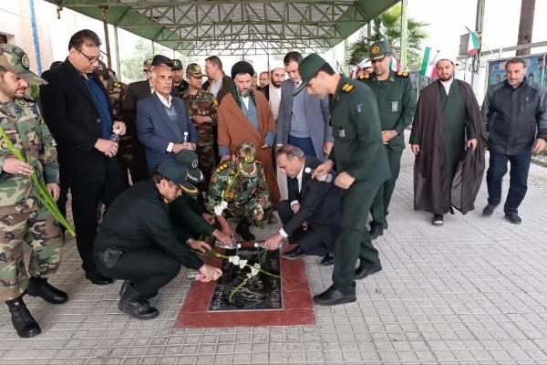 میهمانی لاله ها در گلزار شهدای شهرستان سرپل‌ذهاب