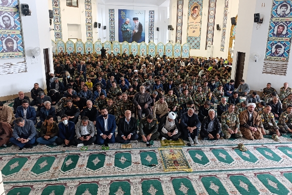 آیین برگزاری نماز جمعه سرپل ذهاب به روایت تصویر