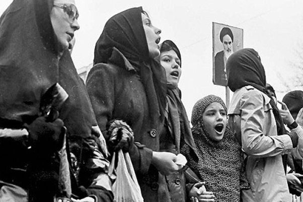 جایگاه زنان ایرانی از پهلوی تا امروز