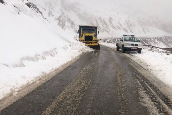 کمک‌رسانی به ۴۰ خودرو در جاده‌های کرمانشاه