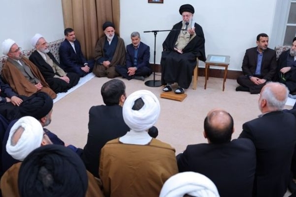 حوزه علمیه وام‌دار آیت‌الله جوادی آملی است