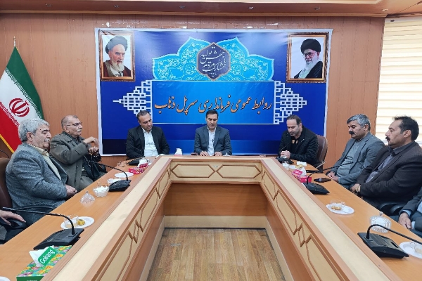 نشست صمیمی فرماندار سرپل‌ذهاب با معتمدین جامعه یارستان شهرستان