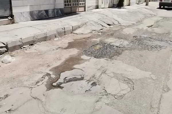 نارضایتی سرپل‌ذهابی‌ها از کیفیت پایین آسفالت معابر