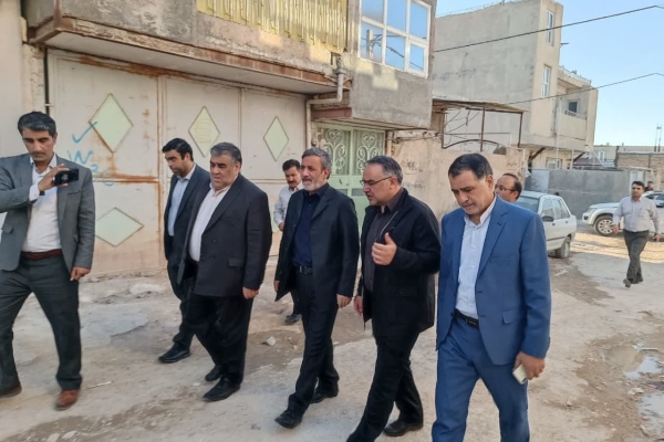 بازدید میدانی معاون وزیر راه و شهرسازی از بافت فرسوده شهرستان