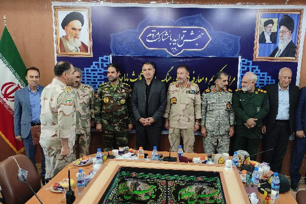 آیین تکریم و معارفه فرمانده جدید هنگ مرزی ثلاث باباجانی در شهرستان سرپلذهاب برگزار شد
