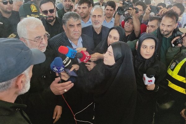 تردد زوار از مرز خسروی دائمی شد