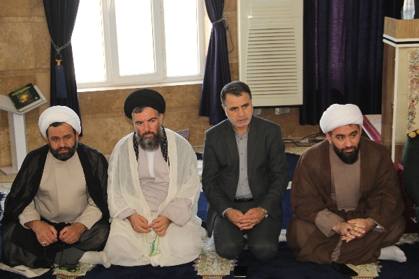 جشن هفته وحدت در مسجد قادر الحسینی اهل سنت سرپل ذهاب برگزار شد