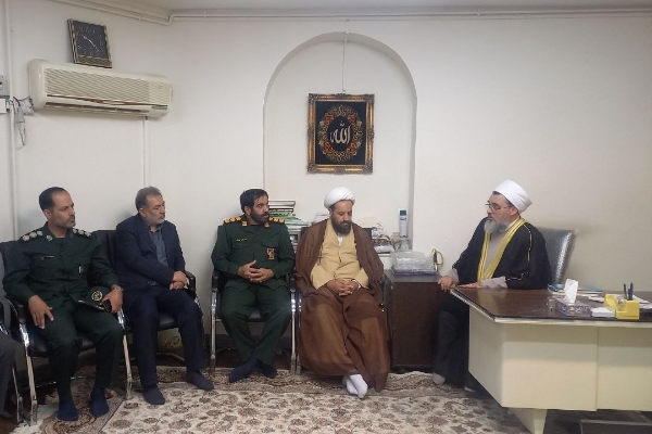 کنگره شهدای کرمانشاه جلوه‌ای شورانگیز از وحدت