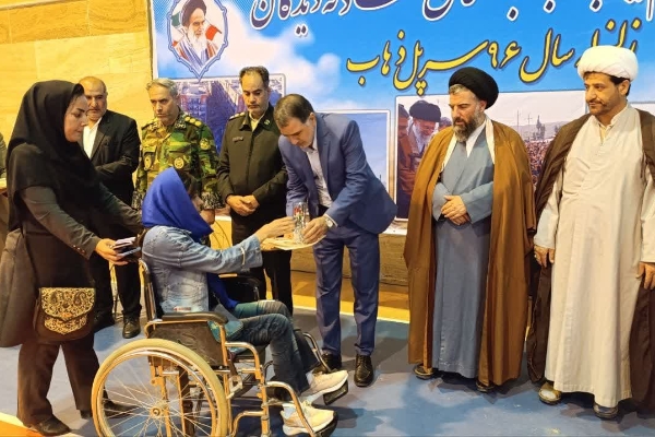 مراسم گرامیداشت سالگرد زلزله در شهرستان سرپل‌ذهاب