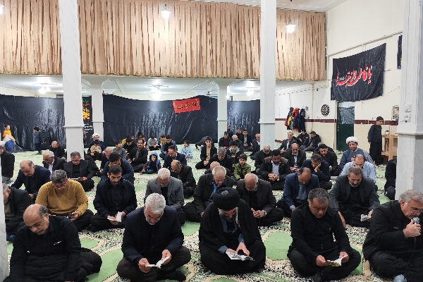 سوگواری عزای شهادت حضرت زهرا(س) در مسجد حضرت ابوالفضل(ع) برگزار شد