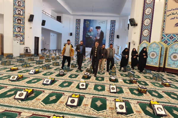 توزیع بیش از ۳ هزار بسته معیشتی کمک مومنانه شب یلدای مهدوی در شهرستان