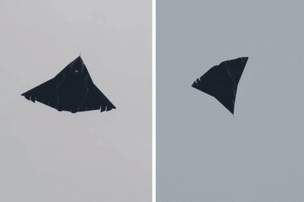 این جنگنده مرکز فرماندهی چین در آسمان خواهد شد