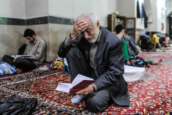 اعتکاف فرصت برقراری خلوت آگاهانه با خداست