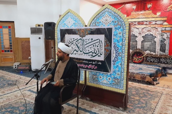 شب وداع با پیام‌آور کربلا؛ زمزمه‌های عاشورایی در حرم احمد بن اسحاق علیه‌الرحمه