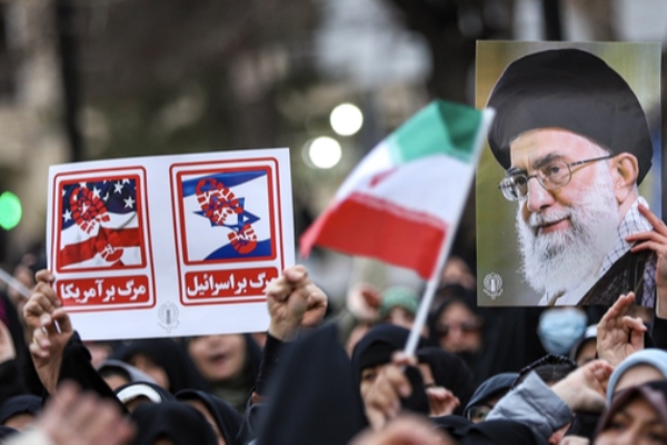 دنیا امروز روایت واقعی ایران را در میادین اصلی کشورمان می‌بیند