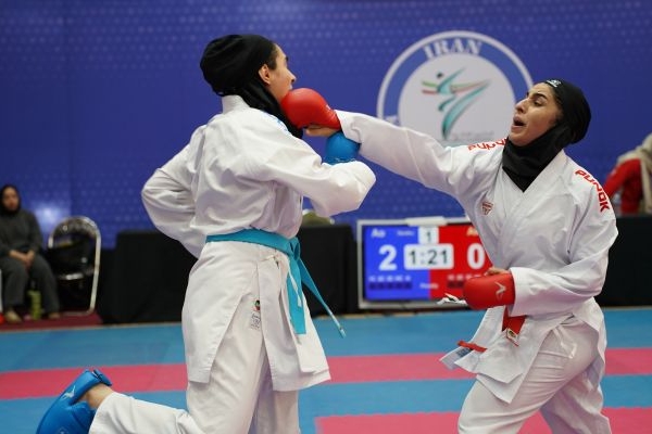کوثر مرادی به تیم ملی کاراته دعوت شد