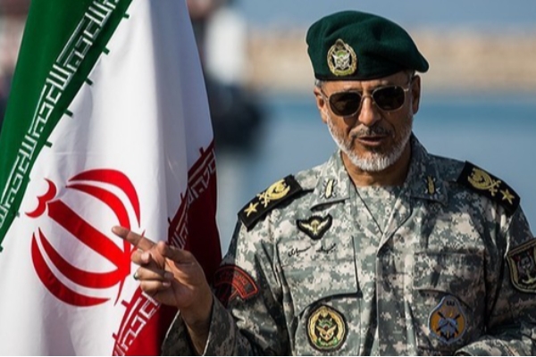 دریادار سیاری: هر ماجراجویی دشمن آسیب‌های سنگین به او تحمیل می‌کند