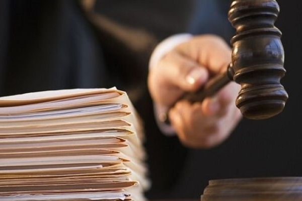 تعدادی از فعالان سیاسی با وثیقه آزاد شدند