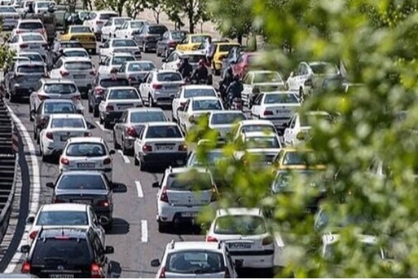 پلیس: ترافیک در ورودی‌های پایتخت سنگین است