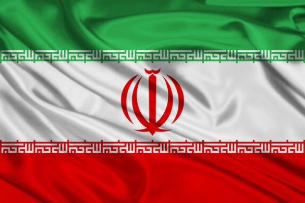 مسئولان در مسیر تحقق آرمان‌های انقلاب گام بردارند