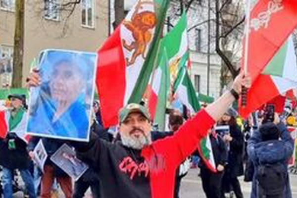 پشت پرده فحاشی سازمان یافته سلطنت‌طلبان