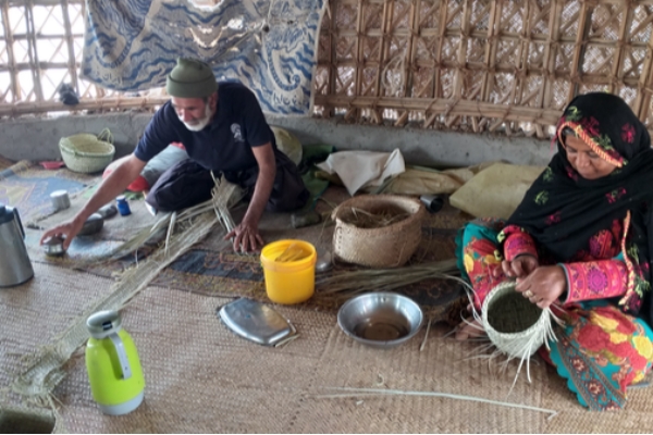 عکس رنگی از محرومیت