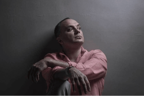 کرمی در دام ایلان ماسک