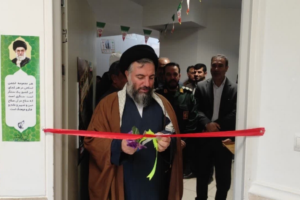 «مدرسه انقلاب» در ۱۲ دبیرستان سرپل ذهاب برپا شد