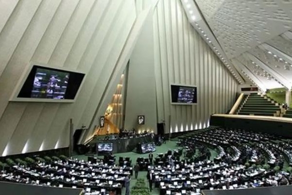 مصوبه مجلس برای تأمین دارو در حوزه ایثارگران