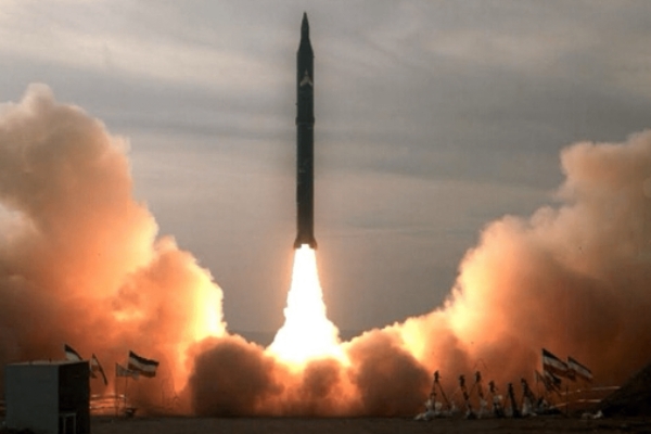 ولی نصر: واکنش ایران گسترده، شدید و منطقه‌ای خواهد بود