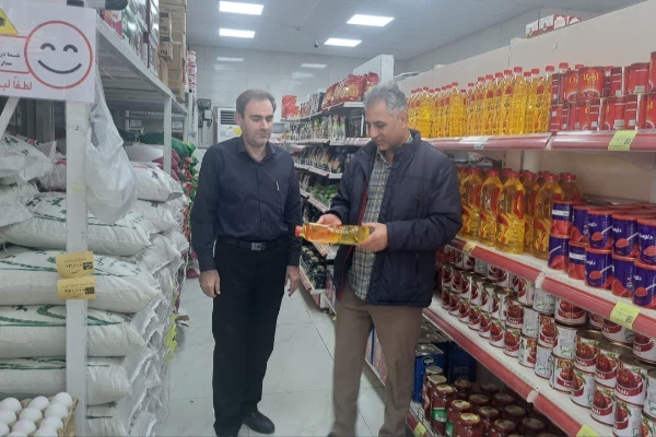 نظارت مستمر بر بازار در ایام جنگ و مقابله قاطع با گران‌فروشی و احتکار ضروری است.