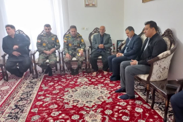 دیدار مسئولان با خانواده شهدای جنگ ۱۲ روزه به مناسبت ولادت حضرت فاطمه زهرا (س) و هفته زن