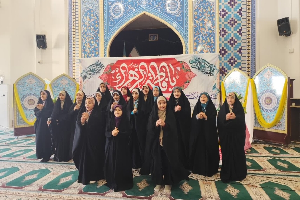 مراسم باشکوه میلاد حضرت فاطمه زهرا (س) در حرم احمد ابن اسحاق (ره) برگزار شد