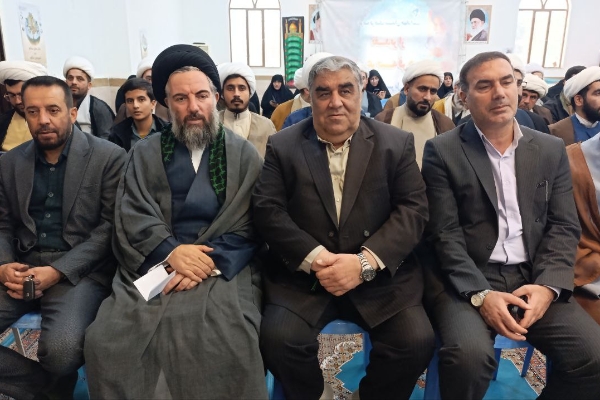 نشست تخصصی نماینده مردم در مجلس شورای اسلامی با روحانیون سرپل ذهاب برگزار شد.